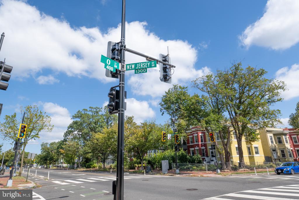 1242 NEW JERSEY AVE NW, WASHINGTON, District Of Columbia 20001, 4 Bedrooms Bedrooms, ,4 BathroomsBathrooms,Residential,For sale,1242 NEW JERSEY AVE NW,DCDC2224712 MLS # DCDC2224712