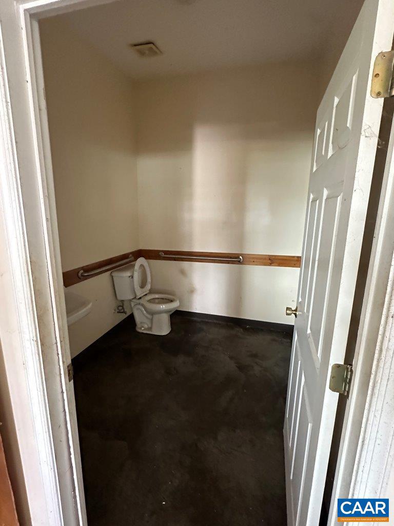 243 HUFF CREEK TRL, AMHERST, Virginia 24521, 3 Bedrooms Bedrooms, ,3 BathroomsBathrooms,Residential,For sale,243 HUFF CREEK TRL,669484 MLS # 669484