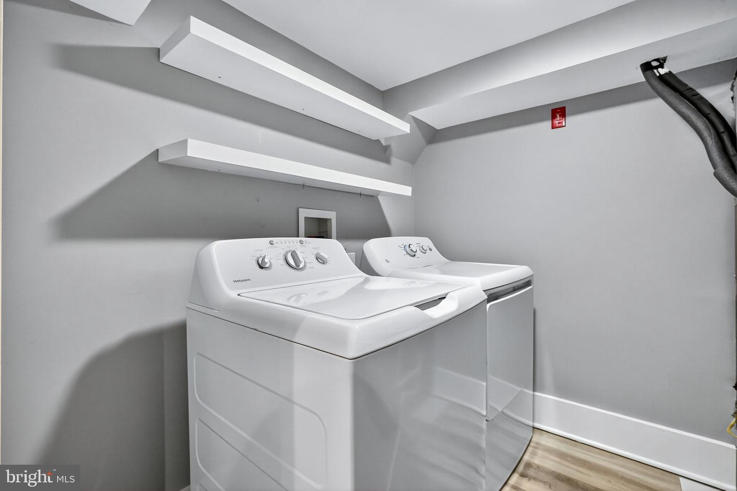 1959 H ST NE, WASHINGTON, District Of Columbia 20002, 3 Bedrooms Bedrooms, ,2 BathroomsBathrooms,Residential,For sale,1959 H ST NE,DCDC2224750 MLS # DCDC2224750