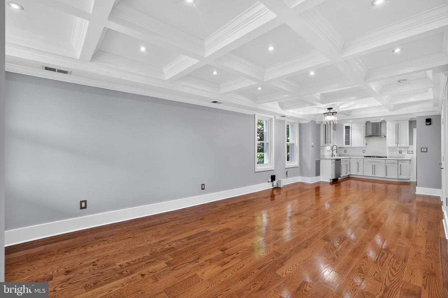 1959 H ST NE, WASHINGTON, District Of Columbia 20002, 3 Bedrooms Bedrooms, ,2 BathroomsBathrooms,Residential,For sale,1959 H ST NE,DCDC2224750 MLS # DCDC2224750