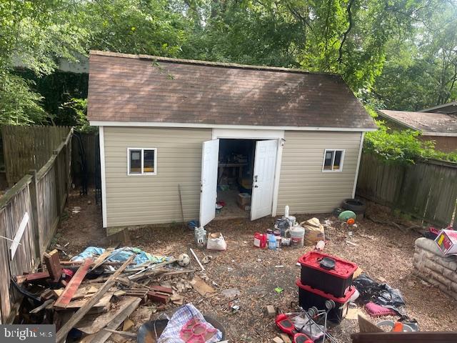 711 ARCHER CT, HERNDON, Virginia 20170, 5 Bedrooms Bedrooms, ,3 BathroomsBathrooms,Residential,For sale,711 ARCHER CT,VAFX2269894 MLS # VAFX2269894