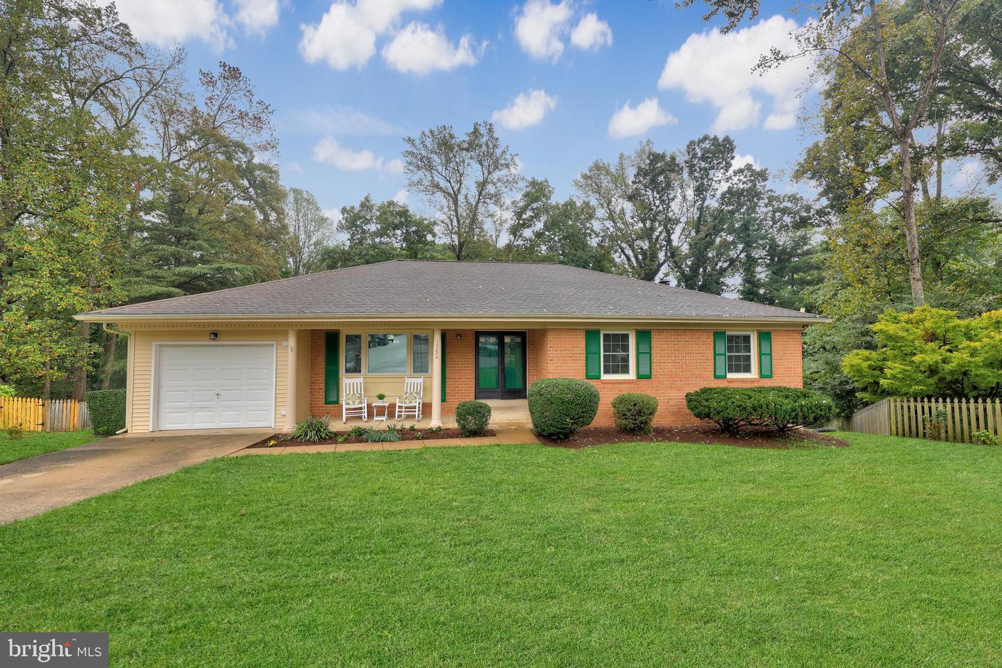 12220 REDWOOD CT, WOODBRIDGE, Virginia 22192, 4 Bedrooms Bedrooms, ,3 BathroomsBathrooms,Residential,For sale,12220 REDWOOD CT,VAPW2105036 MLS # VAPW2105036