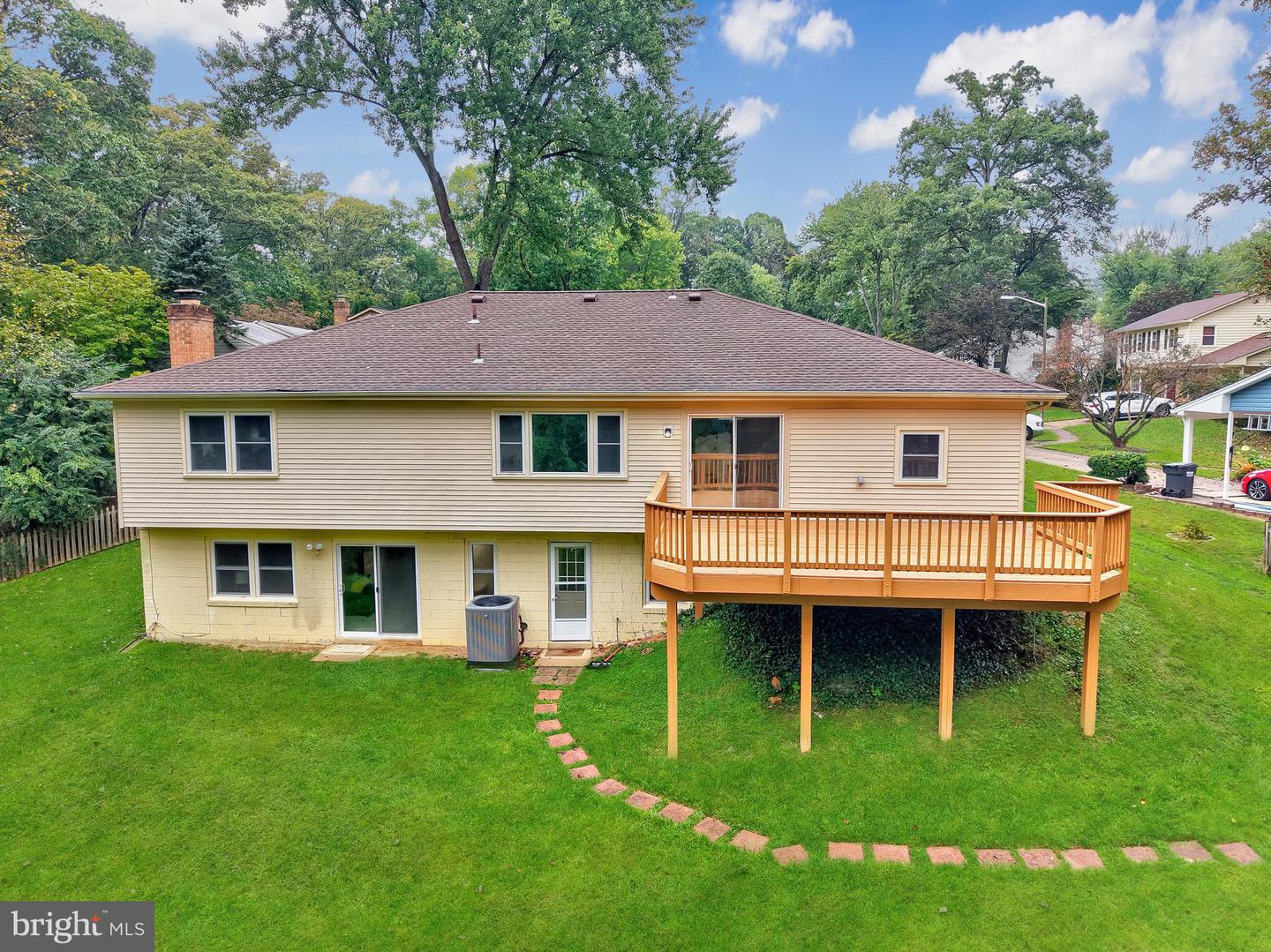 12220 REDWOOD CT, WOODBRIDGE, Virginia 22192, 4 Bedrooms Bedrooms, ,3 BathroomsBathrooms,Residential,For sale,12220 REDWOOD CT,VAPW2105036 MLS # VAPW2105036