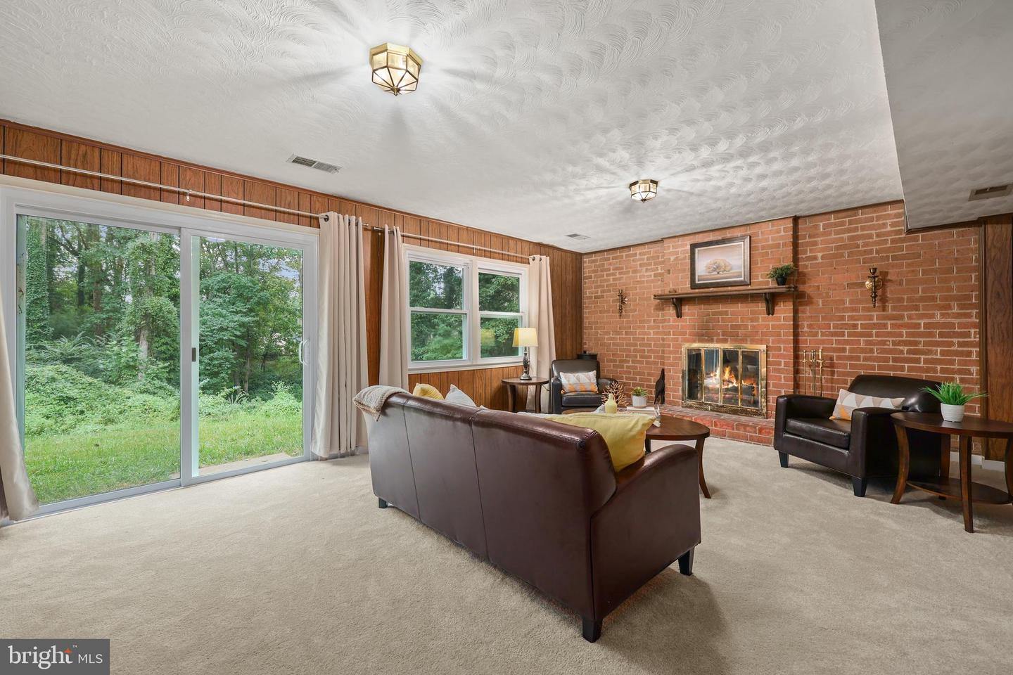 12220 REDWOOD CT, WOODBRIDGE, Virginia 22192, 4 Bedrooms Bedrooms, ,3 BathroomsBathrooms,Residential,For sale,12220 REDWOOD CT,VAPW2105036 MLS # VAPW2105036