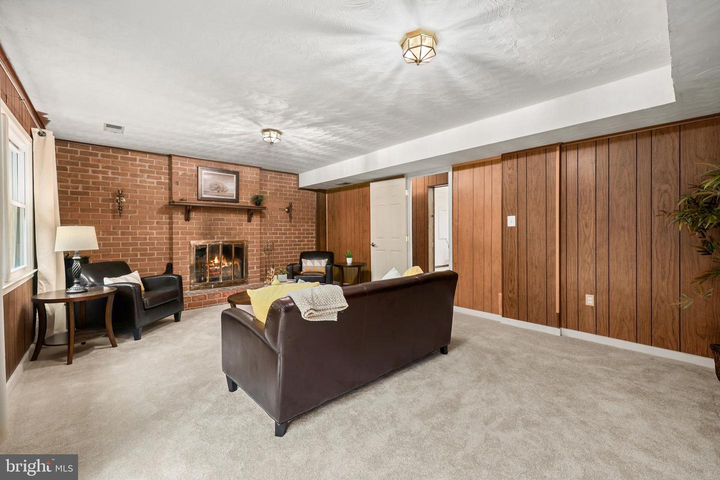 12220 REDWOOD CT, WOODBRIDGE, Virginia 22192, 4 Bedrooms Bedrooms, ,3 BathroomsBathrooms,Residential,For sale,12220 REDWOOD CT,VAPW2105036 MLS # VAPW2105036