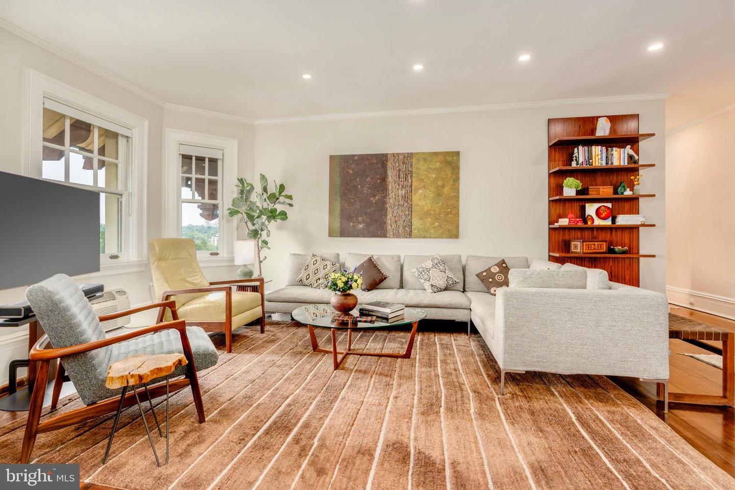 2311 CONNECTICUT AVE NW #706, WASHINGTON, District Of Columbia 20008, 2 Bedrooms Bedrooms, ,2 BathroomsBathrooms,Residential,For sale,2311 CONNECTICUT AVE NW #706,DCDC2224792 MLS # DCDC2224792