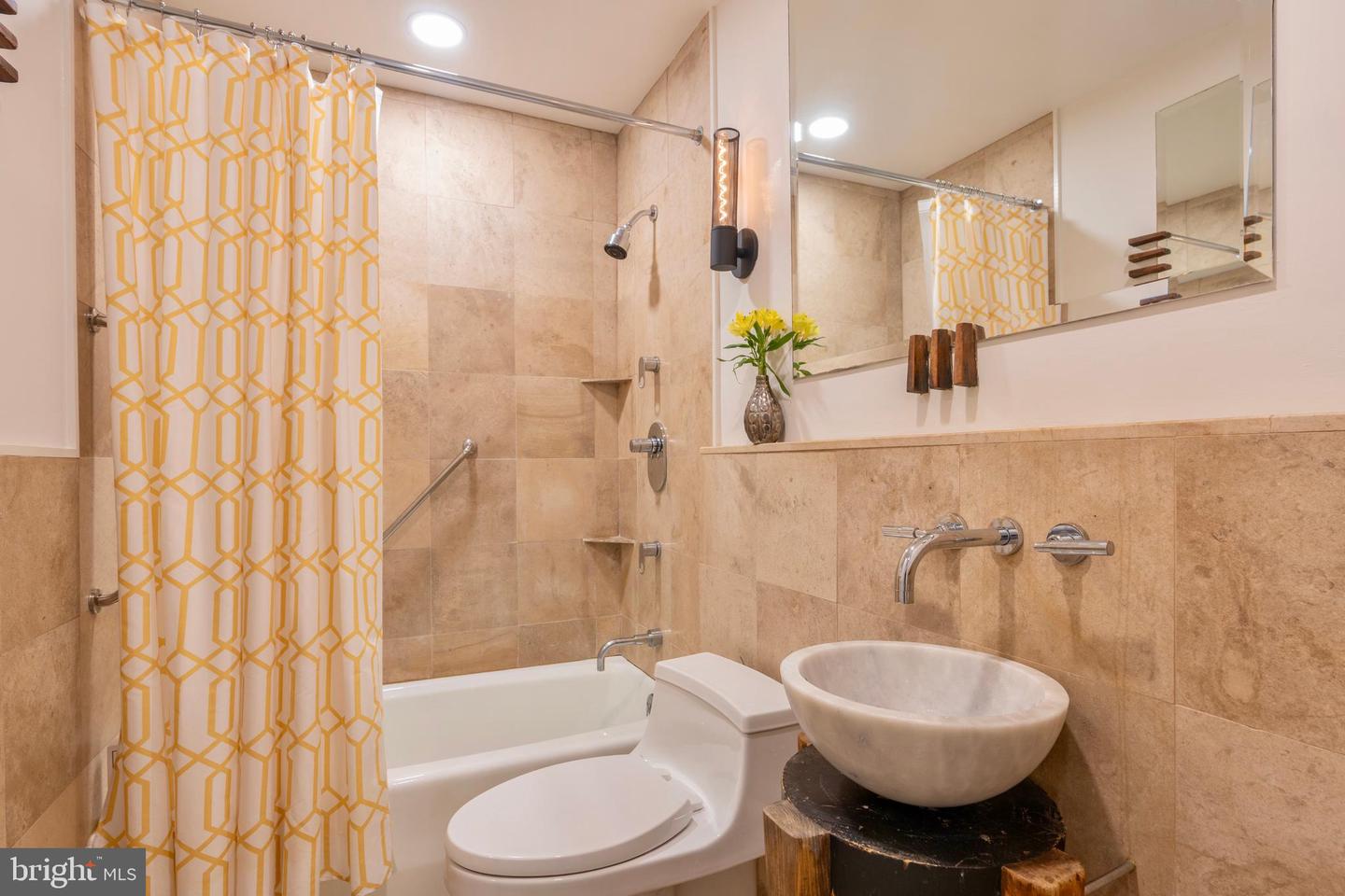 2311 CONNECTICUT AVE NW #706, WASHINGTON, District Of Columbia 20008, 2 Bedrooms Bedrooms, ,2 BathroomsBathrooms,Residential,For sale,2311 CONNECTICUT AVE NW #706,DCDC2224792 MLS # DCDC2224792