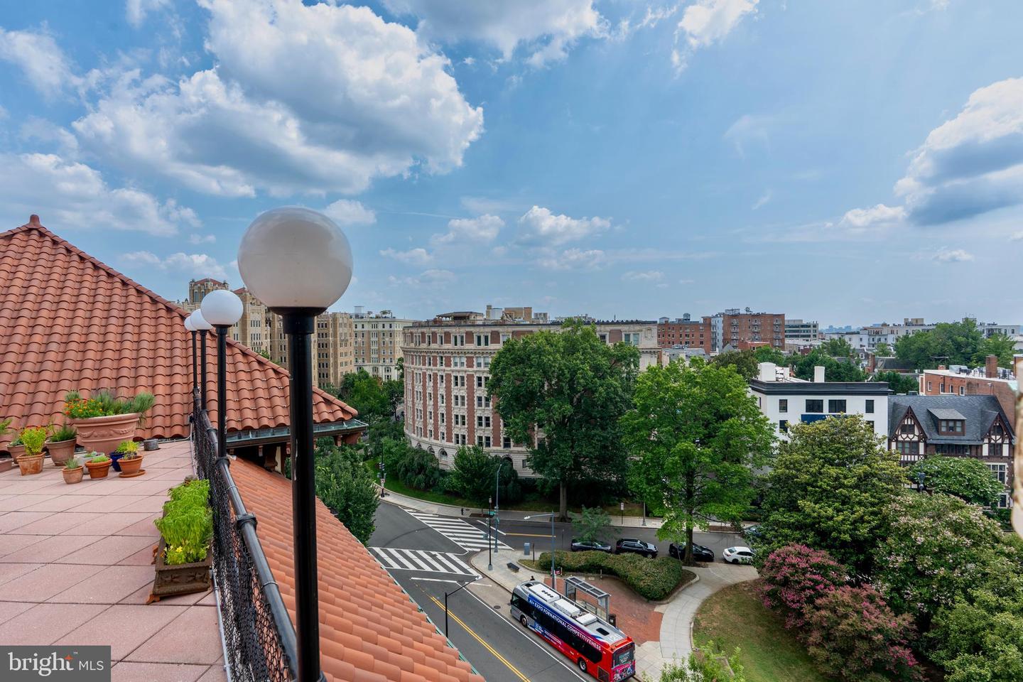2311 CONNECTICUT AVE NW #706, WASHINGTON, District Of Columbia 20008, 2 Bedrooms Bedrooms, ,2 BathroomsBathrooms,Residential,For sale,2311 CONNECTICUT AVE NW #706,DCDC2224792 MLS # DCDC2224792