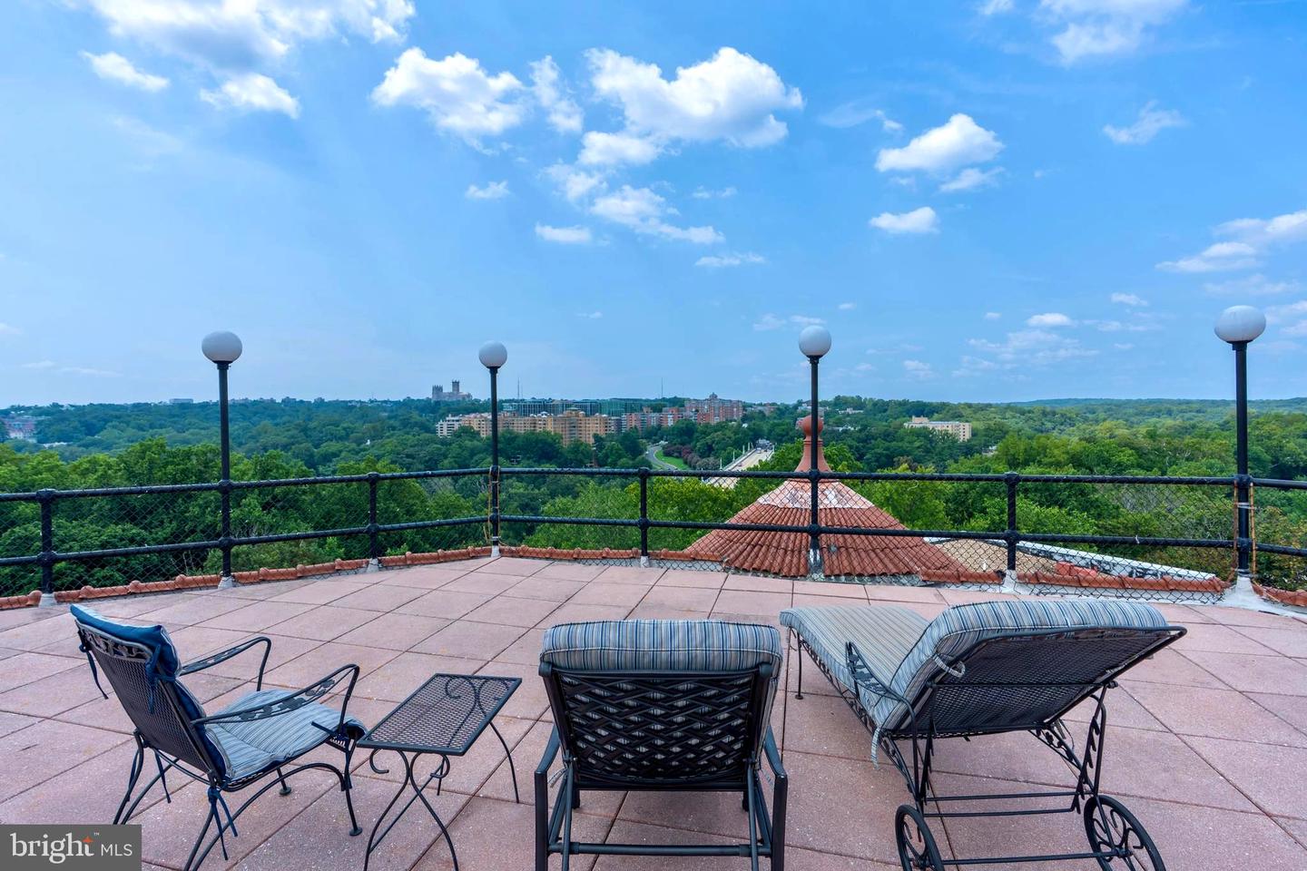 2311 CONNECTICUT AVE NW #706, WASHINGTON, District Of Columbia 20008, 2 Bedrooms Bedrooms, ,2 BathroomsBathrooms,Residential,For sale,2311 CONNECTICUT AVE NW #706,DCDC2224792 MLS # DCDC2224792