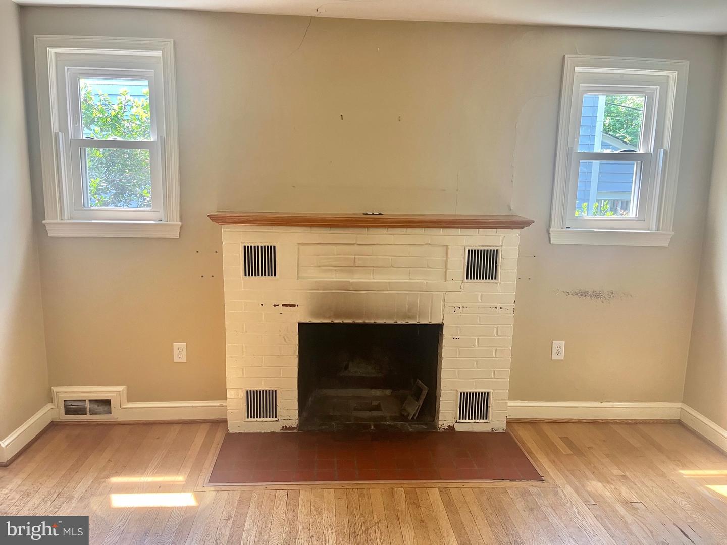 5113 SHERIER PL NW, WASHINGTON, District Of Columbia 20016, 4 Bedrooms Bedrooms, ,2 BathroomsBathrooms,Residential,For sale,5113 SHERIER PL NW,DCDC2202834 MLS # DCDC2202834