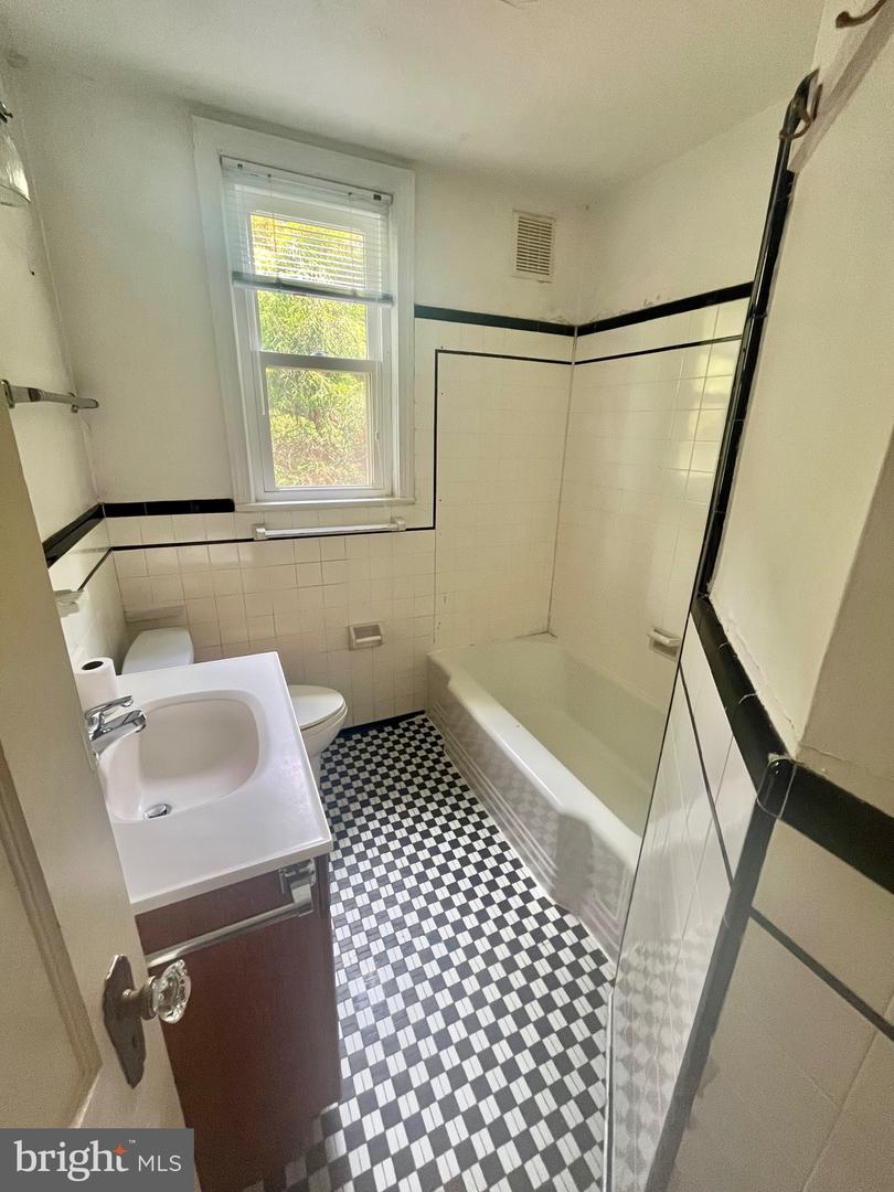 5113 SHERIER PL NW, WASHINGTON, District Of Columbia 20016, 4 Bedrooms Bedrooms, ,2 BathroomsBathrooms,Residential,For sale,5113 SHERIER PL NW,DCDC2202834 MLS # DCDC2202834
