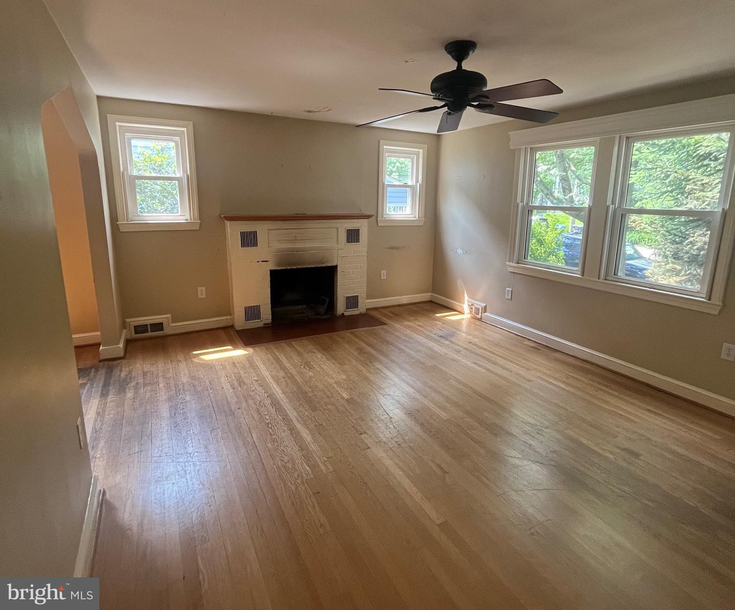 5113 SHERIER PL NW, WASHINGTON, District Of Columbia 20016, 4 Bedrooms Bedrooms, ,2 BathroomsBathrooms,Residential,For sale,5113 SHERIER PL NW,DCDC2202834 MLS # DCDC2202834