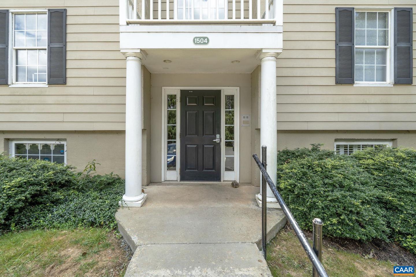 1504 VILLA TER #B, CHARLOTTESVILLE, Virginia 22903, 3 Bedrooms Bedrooms, ,2 BathroomsBathrooms,Residential,For sale,1504 VILLA TER #B,666823 MLS # 666823