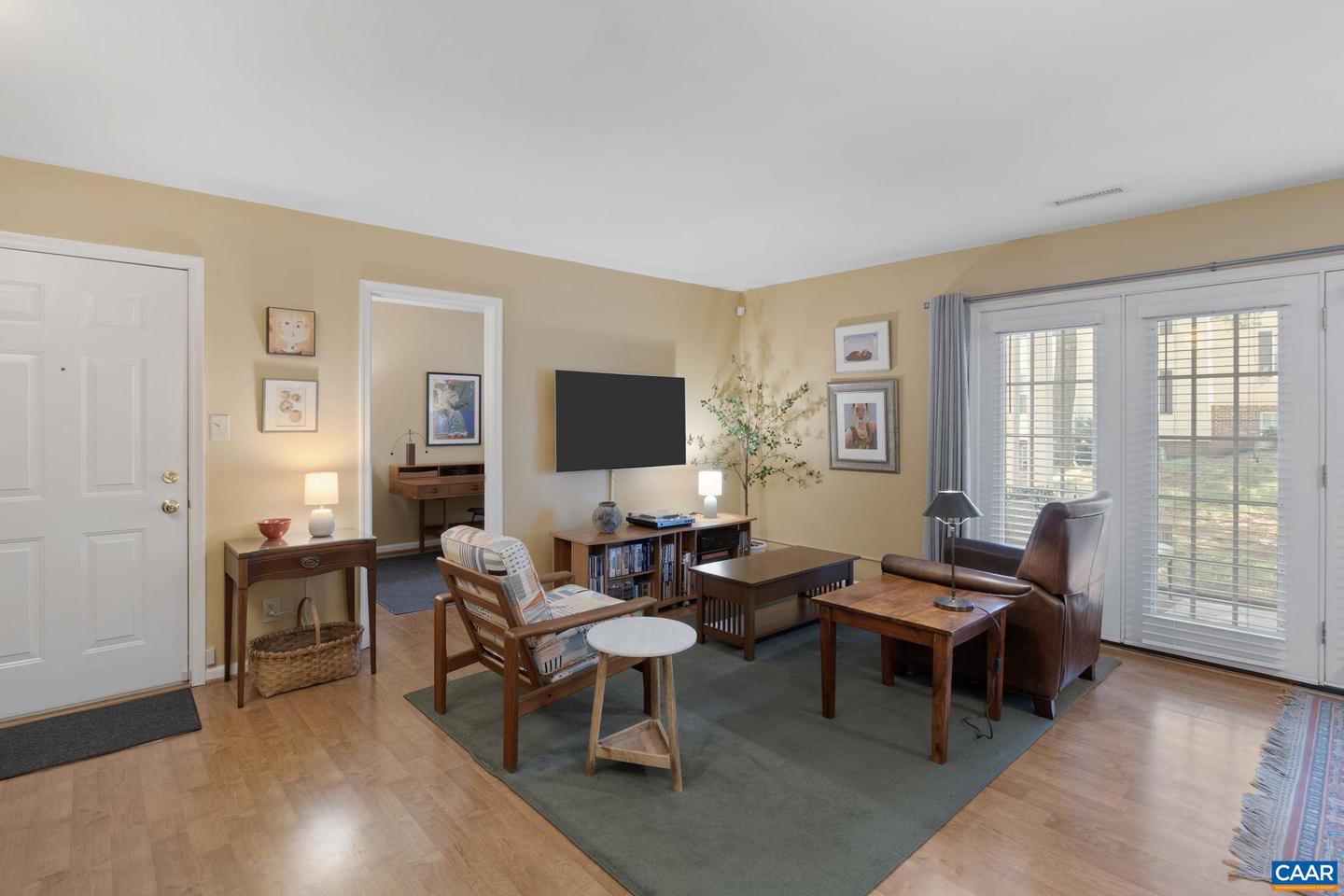 1504 VILLA TER #B, CHARLOTTESVILLE, Virginia 22903, 3 Bedrooms Bedrooms, ,2 BathroomsBathrooms,Residential,For sale,1504 VILLA TER #B,666823 MLS # 666823