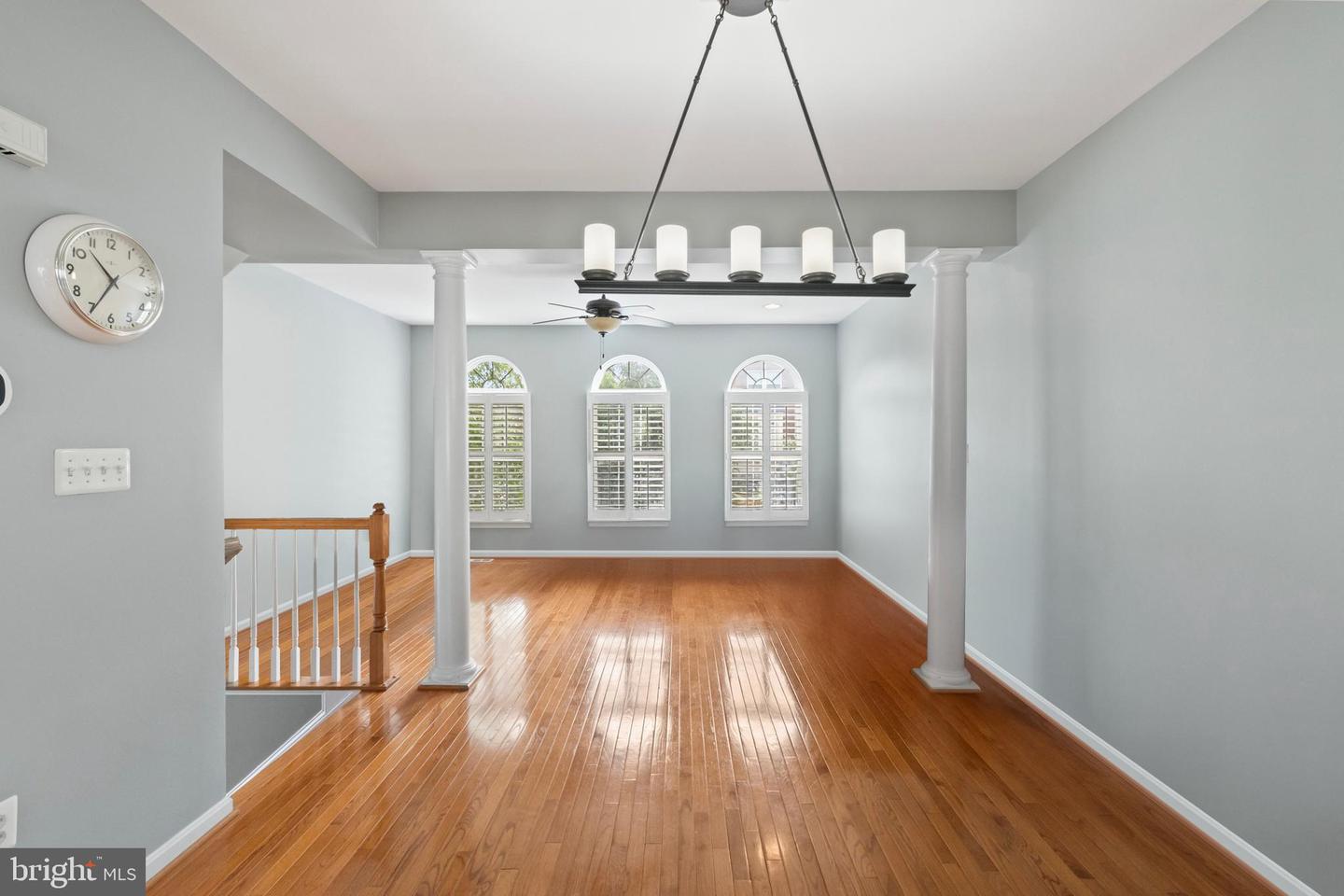 24687 KINGS CANYON SQ, ALDIE, Virginia 20105, 3 Bedrooms Bedrooms, ,2 BathroomsBathrooms,Residential,For sale,24687 KINGS CANYON SQ,VALO2103162 MLS # VALO2103162
