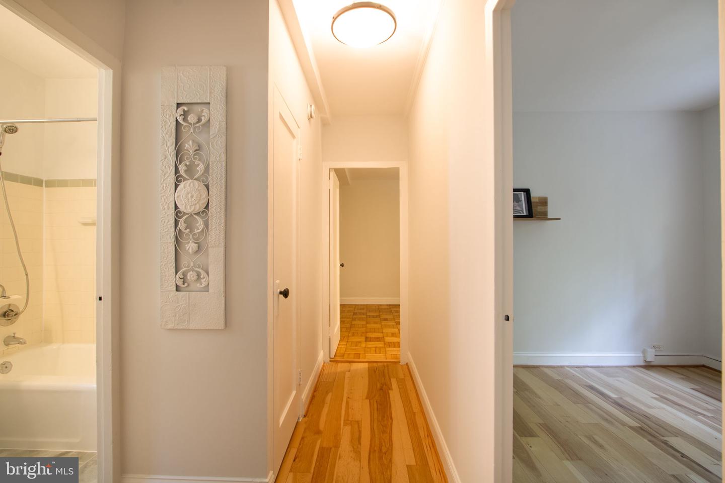 1242 MARTHA CUSTIS DR, ALEXANDRIA, Virginia 22302, 2 Bedrooms Bedrooms, 3 Rooms Rooms,1 BathroomBathrooms,Residential,For sale,1242 MARTHA CUSTIS DR,VAAX2048250 MLS # VAAX2048250