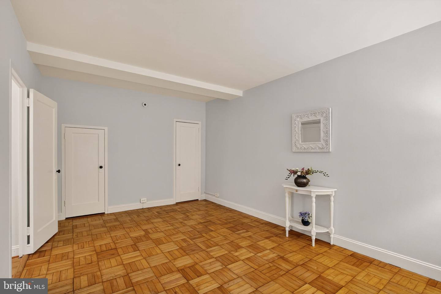 1242 MARTHA CUSTIS DR, ALEXANDRIA, Virginia 22302, 2 Bedrooms Bedrooms, 3 Rooms Rooms,1 BathroomBathrooms,Residential,For sale,1242 MARTHA CUSTIS DR,VAAX2048250 MLS # VAAX2048250