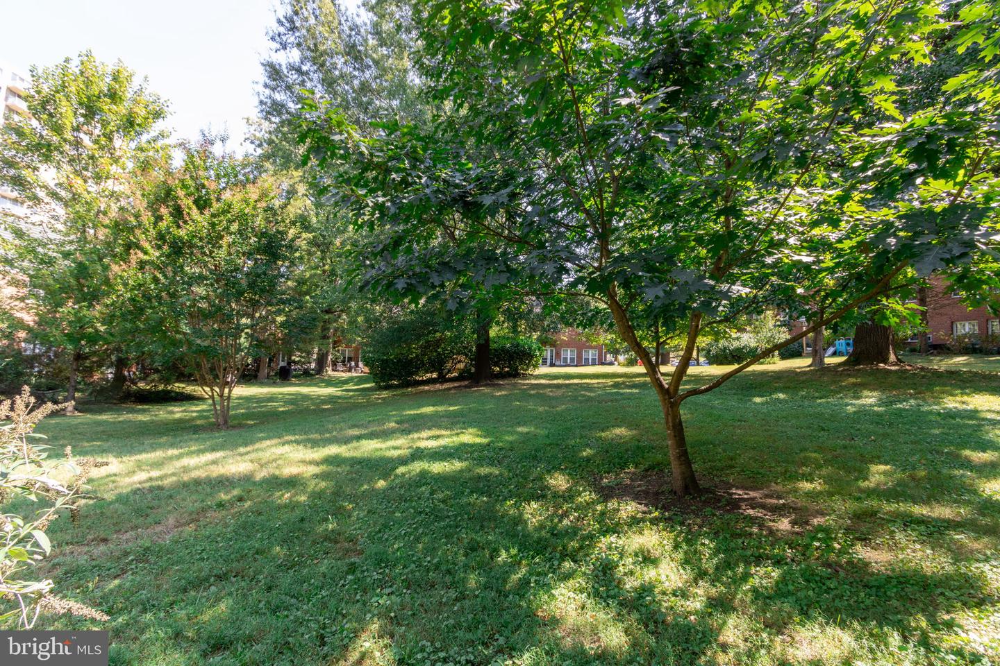 1242 MARTHA CUSTIS DR, ALEXANDRIA, Virginia 22302, 2 Bedrooms Bedrooms, 3 Rooms Rooms,1 BathroomBathrooms,Residential,For sale,1242 MARTHA CUSTIS DR,VAAX2048250 MLS # VAAX2048250