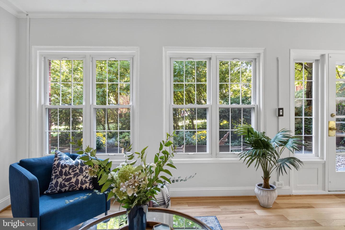 1242 MARTHA CUSTIS DR, ALEXANDRIA, Virginia 22302, 2 Bedrooms Bedrooms, 3 Rooms Rooms,1 BathroomBathrooms,Residential,For sale,1242 MARTHA CUSTIS DR,VAAX2048250 MLS # VAAX2048250