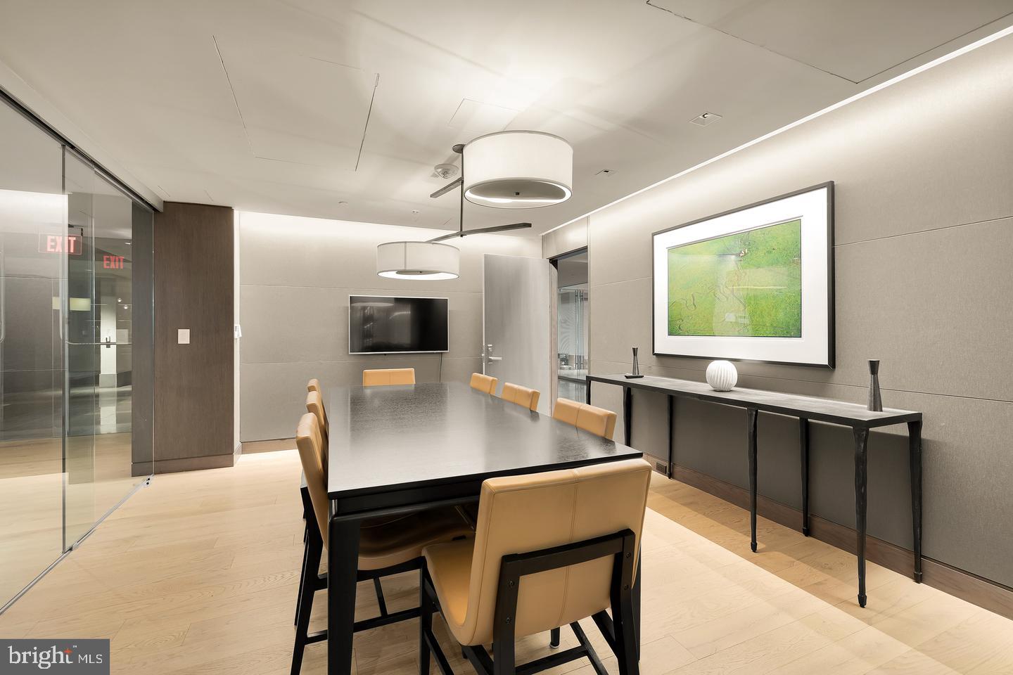 2501 M ST NW #612, WASHINGTON, District Of Columbia 20037, 3 Bedrooms Bedrooms, ,2 BathroomsBathrooms,Residential,For sale,2501 M ST NW #612,DCDC2215914 MLS # DCDC2215914