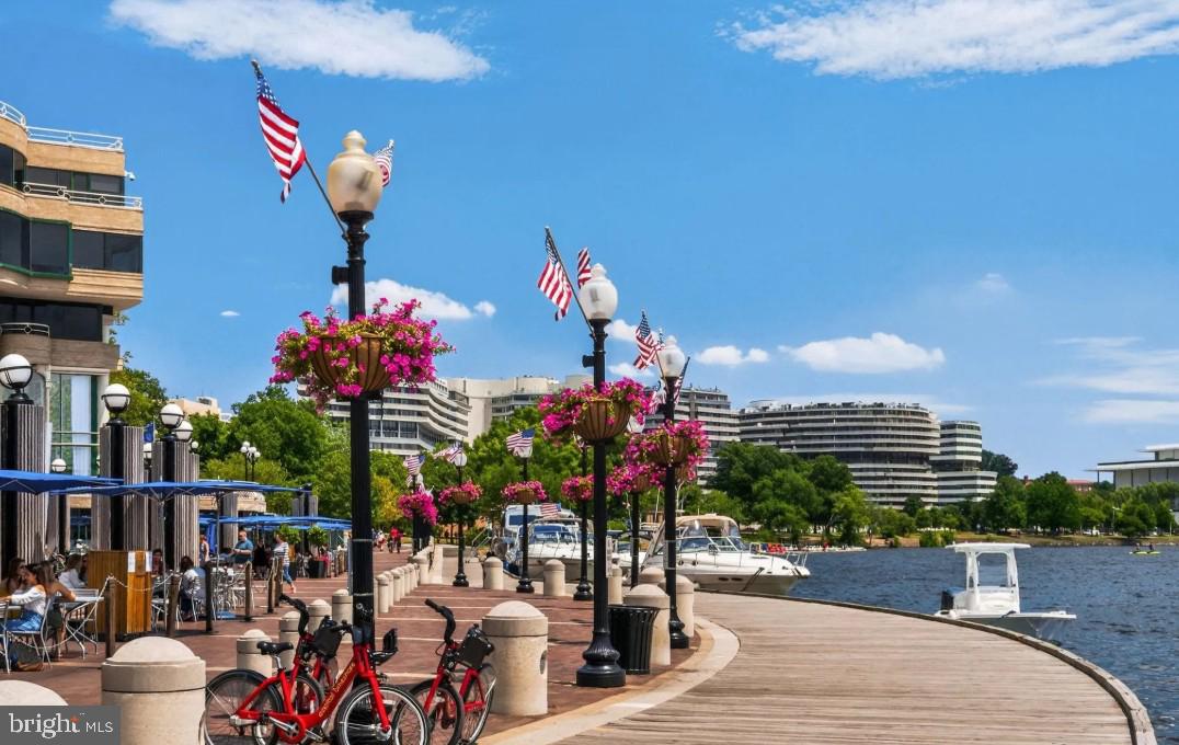 2501 M ST NW #612, WASHINGTON, District Of Columbia 20037, 3 Bedrooms Bedrooms, ,2 BathroomsBathrooms,Residential,For sale,2501 M ST NW #612,DCDC2215914 MLS # DCDC2215914