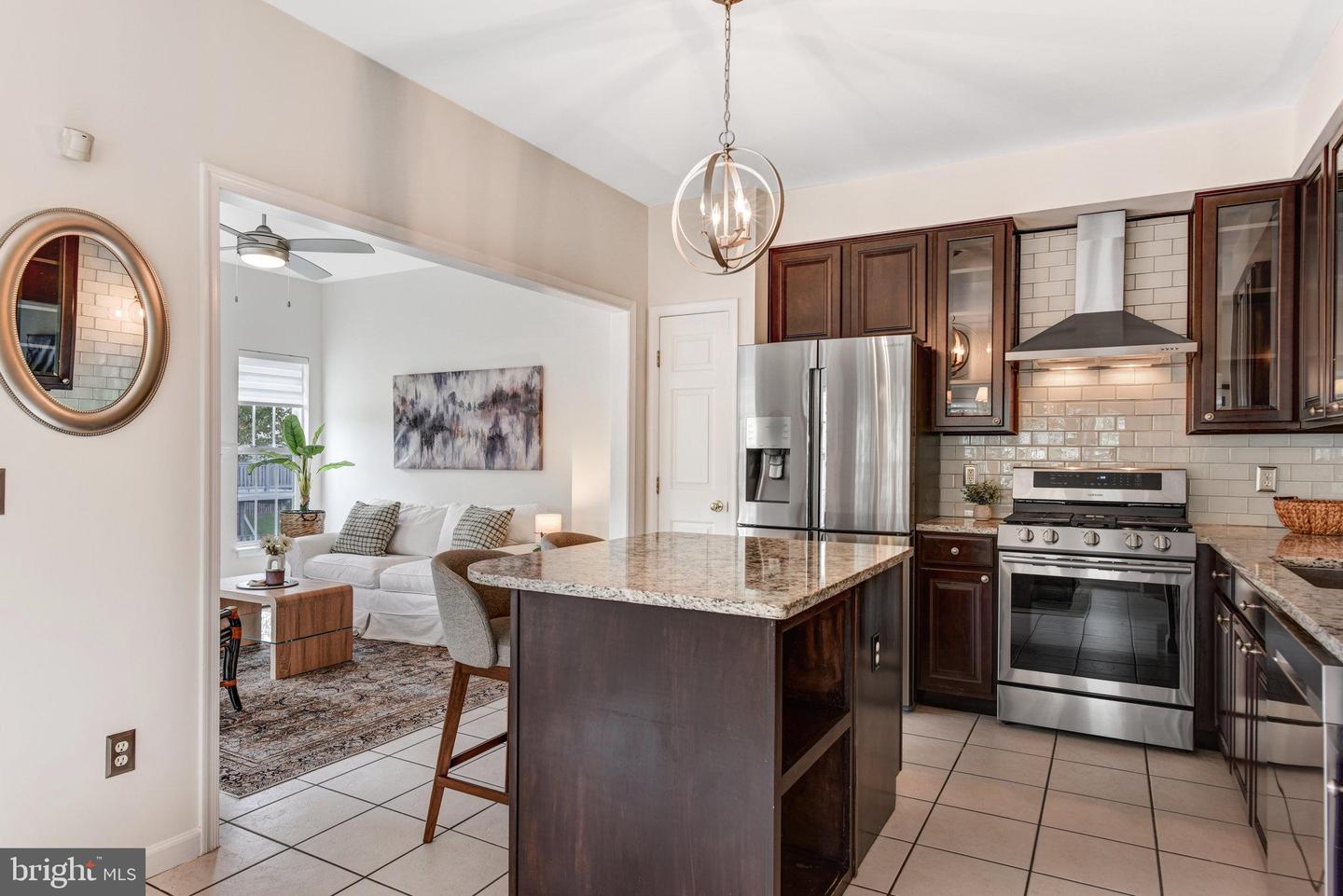 26139 LANDS END DR, CHANTILLY, Virginia 20152, 3 Bedrooms Bedrooms, 6 Rooms Rooms,2 BathroomsBathrooms,Residential,For sale,26139 LANDS END DR,VALO2104928 MLS # VALO2104928
