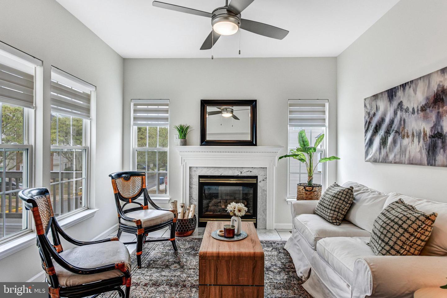 26139 LANDS END DR, CHANTILLY, Virginia 20152, 3 Bedrooms Bedrooms, 6 Rooms Rooms,2 BathroomsBathrooms,Residential,For sale,26139 LANDS END DR,VALO2104928 MLS # VALO2104928