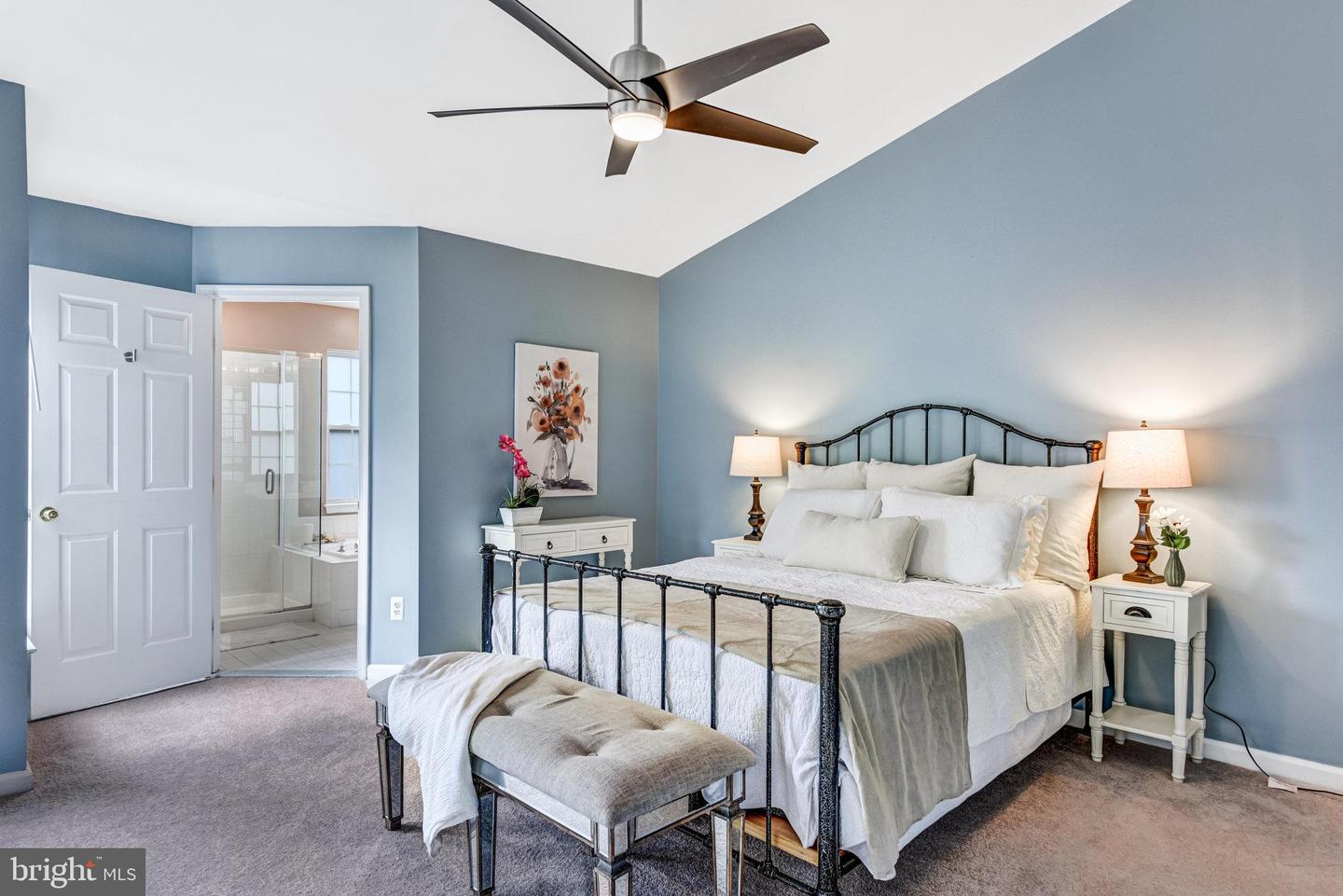 26139 LANDS END DR, CHANTILLY, Virginia 20152, 3 Bedrooms Bedrooms, 6 Rooms Rooms,2 BathroomsBathrooms,Residential,For sale,26139 LANDS END DR,VALO2104928 MLS # VALO2104928