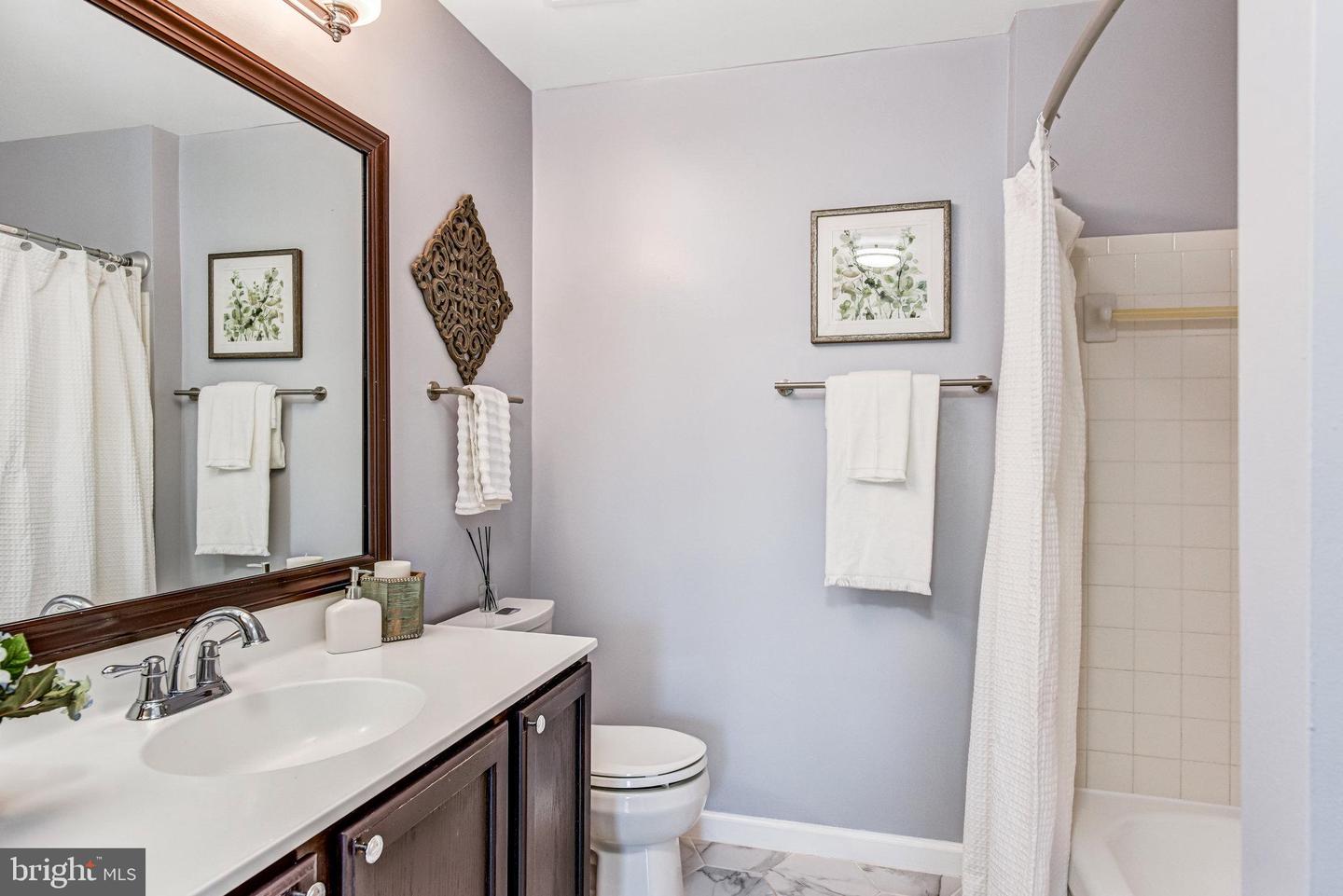 26139 LANDS END DR, CHANTILLY, Virginia 20152, 3 Bedrooms Bedrooms, 6 Rooms Rooms,2 BathroomsBathrooms,Residential,For sale,26139 LANDS END DR,VALO2104928 MLS # VALO2104928