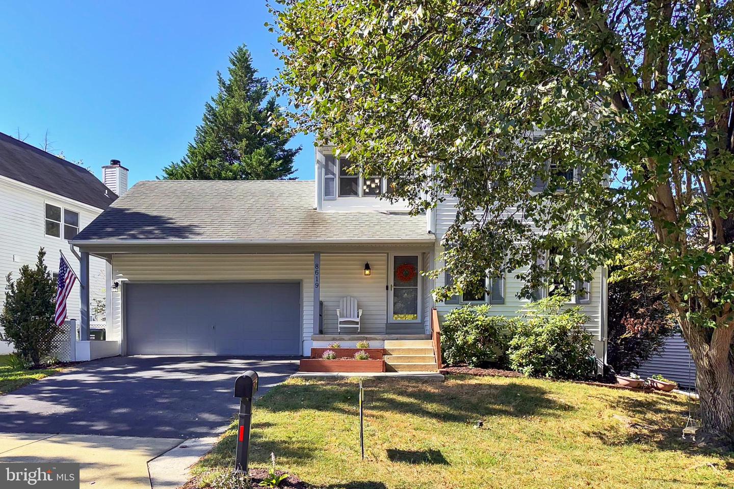 8619 LAUREN DR, SPRINGFIELD, Virginia 22153, 3 Bedrooms Bedrooms, 12 Rooms Rooms,3 BathroomsBathrooms,Residential,For sale,8619 LAUREN DR,VAFX2264174 MLS # VAFX2264174