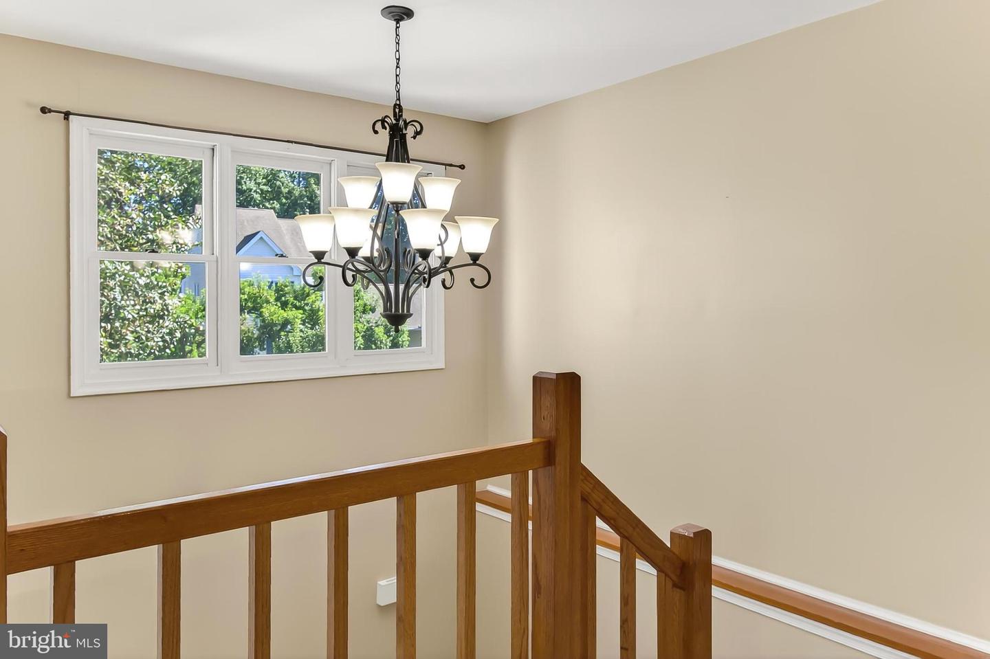 8619 LAUREN DR, SPRINGFIELD, Virginia 22153, 3 Bedrooms Bedrooms, 12 Rooms Rooms,3 BathroomsBathrooms,Residential,For sale,8619 LAUREN DR,VAFX2264174 MLS # VAFX2264174