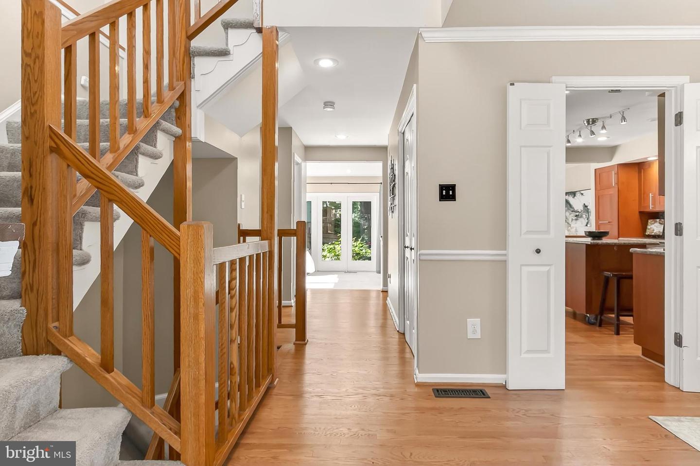 8619 LAUREN DR, SPRINGFIELD, Virginia 22153, 3 Bedrooms Bedrooms, 12 Rooms Rooms,3 BathroomsBathrooms,Residential,For sale,8619 LAUREN DR,VAFX2264174 MLS # VAFX2264174