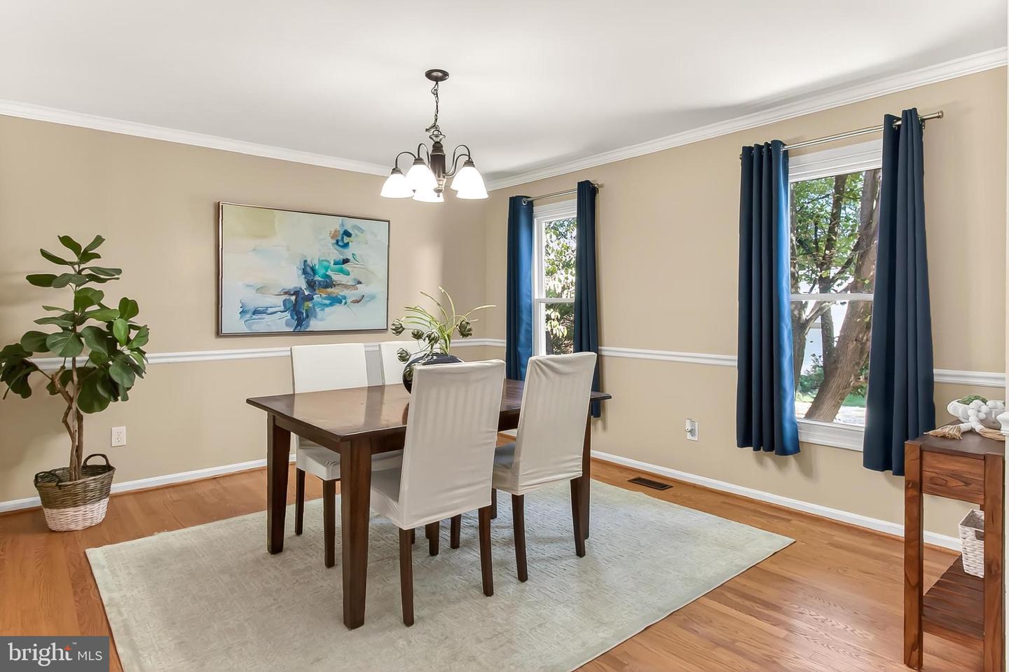 8619 LAUREN DR, SPRINGFIELD, Virginia 22153, 3 Bedrooms Bedrooms, 12 Rooms Rooms,3 BathroomsBathrooms,Residential,For sale,8619 LAUREN DR,VAFX2264174 MLS # VAFX2264174
