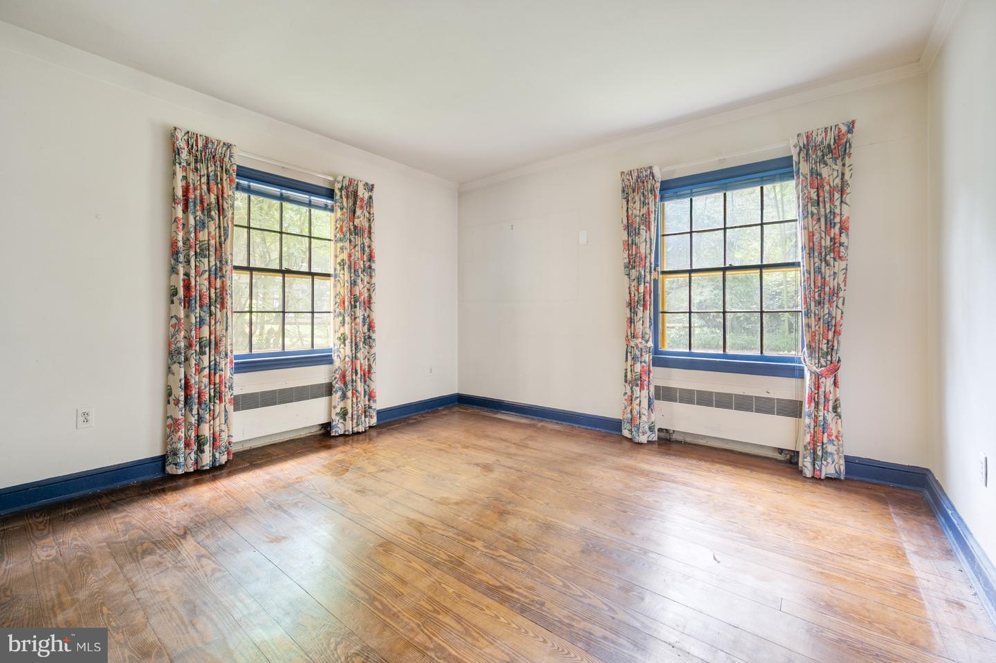 824 ARCTURUS ON THE POTOMAC, ALEXANDRIA, Virginia 22308, 2 Bedrooms Bedrooms, 14 Rooms Rooms,3 BathroomsBathrooms,Residential,For sale,824 ARCTURUS ON THE POTOMAC,VAFX2266282 MLS # VAFX2266282