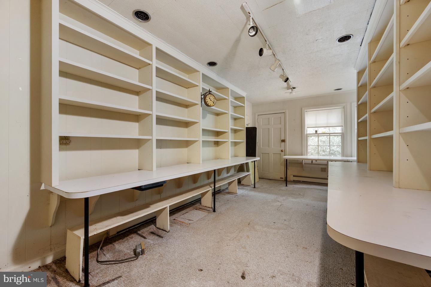 824 ARCTURUS ON THE POTOMAC, ALEXANDRIA, Virginia 22308, 2 Bedrooms Bedrooms, 14 Rooms Rooms,3 BathroomsBathrooms,Residential,For sale,824 ARCTURUS ON THE POTOMAC,VAFX2266282 MLS # VAFX2266282