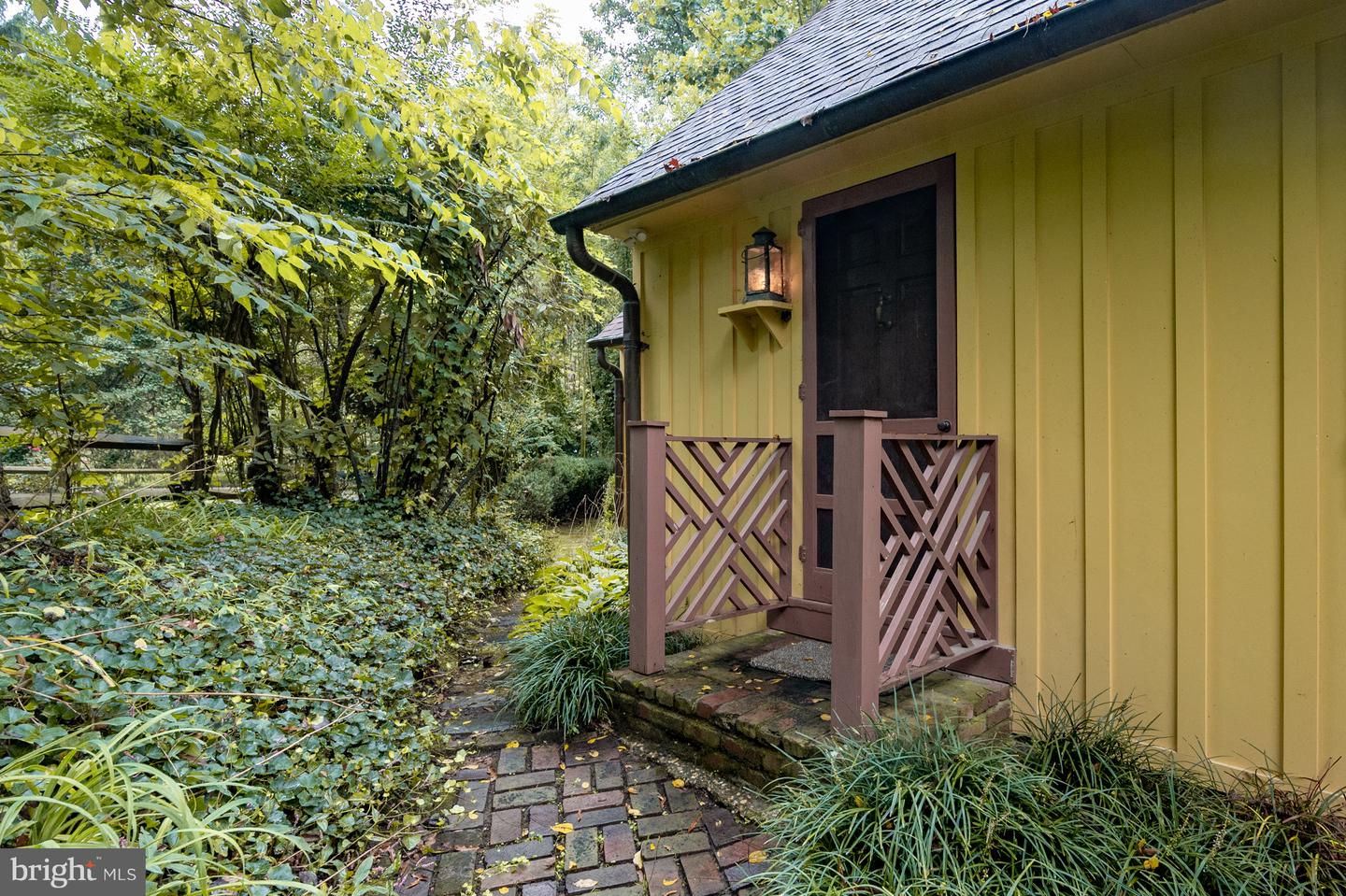 824 ARCTURUS ON THE POTOMAC, ALEXANDRIA, Virginia 22308, 2 Bedrooms Bedrooms, 14 Rooms Rooms,3 BathroomsBathrooms,Residential,For sale,824 ARCTURUS ON THE POTOMAC,VAFX2266282 MLS # VAFX2266282