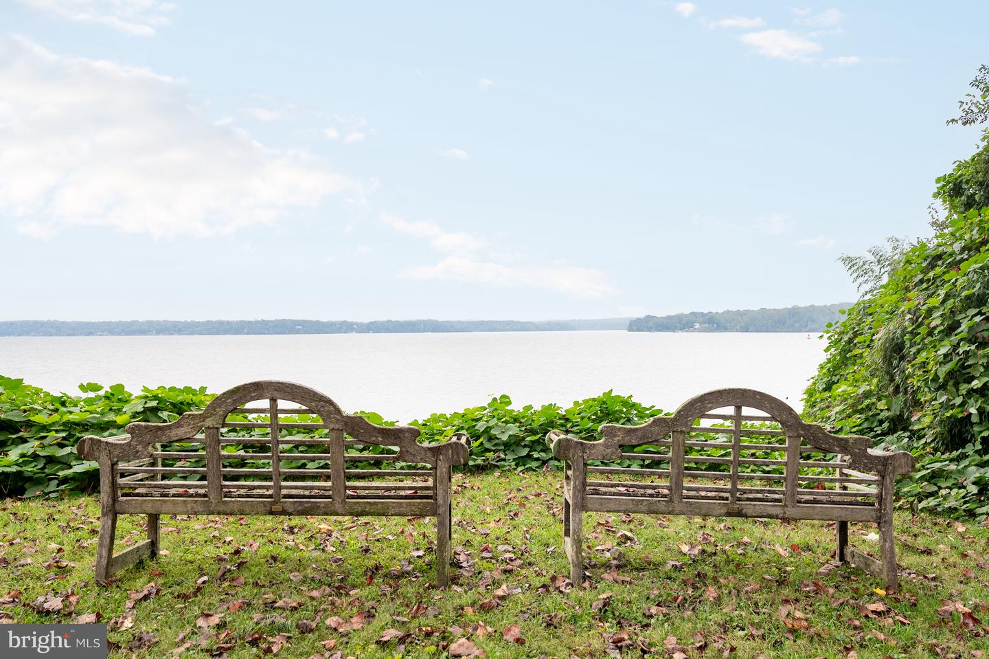824 ARCTURUS ON THE POTOMAC, ALEXANDRIA, Virginia 22308, 2 Bedrooms Bedrooms, 14 Rooms Rooms,3 BathroomsBathrooms,Residential,For sale,824 ARCTURUS ON THE POTOMAC,VAFX2266282 MLS # VAFX2266282