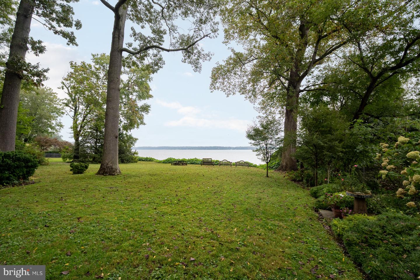 824 ARCTURUS ON THE POTOMAC, ALEXANDRIA, Virginia 22308, 2 Bedrooms Bedrooms, 14 Rooms Rooms,3 BathroomsBathrooms,Residential,For sale,824 ARCTURUS ON THE POTOMAC,VAFX2266282 MLS # VAFX2266282