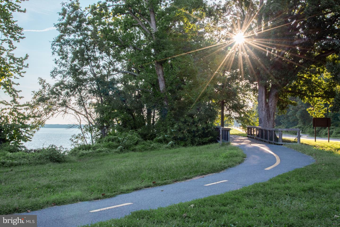 824 ARCTURUS ON THE POTOMAC, ALEXANDRIA, Virginia 22308, 2 Bedrooms Bedrooms, 14 Rooms Rooms,3 BathroomsBathrooms,Residential,For sale,824 ARCTURUS ON THE POTOMAC,VAFX2266282 MLS # VAFX2266282