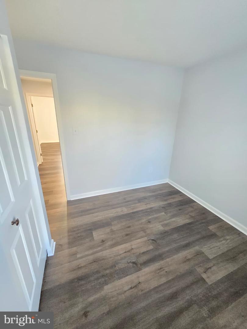 25415 MORSE DR, CHANTILLY, Virginia 20152, 3 Bedrooms Bedrooms, ,3 BathroomsBathrooms,Residential,For sale,25415 MORSE DR,VALO2106560 MLS # VALO2106560