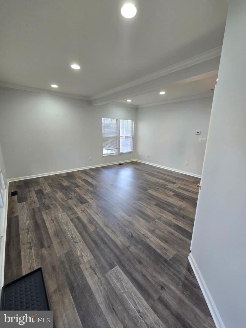 25415 MORSE DR, CHANTILLY, Virginia 20152, 3 Bedrooms Bedrooms, ,3 BathroomsBathrooms,Residential,For sale,25415 MORSE DR,VALO2106560 MLS # VALO2106560