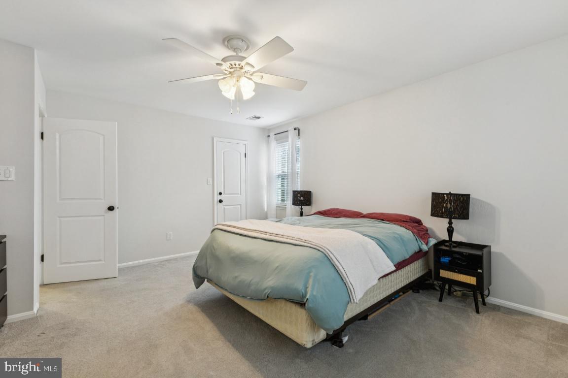 5715 LAWSONS HILL CT, ALEXANDRIA, Virginia 22310, 3 Bedrooms Bedrooms, ,2 BathroomsBathrooms,Residential,For sale,5715 LAWSONS HILL CT,VAFX2268336 MLS # VAFX2268336