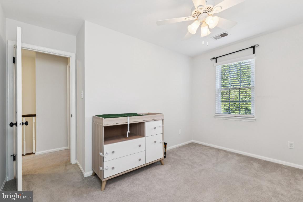 5715 LAWSONS HILL CT, ALEXANDRIA, Virginia 22310, 3 Bedrooms Bedrooms, ,2 BathroomsBathrooms,Residential,For sale,5715 LAWSONS HILL CT,VAFX2268336 MLS # VAFX2268336