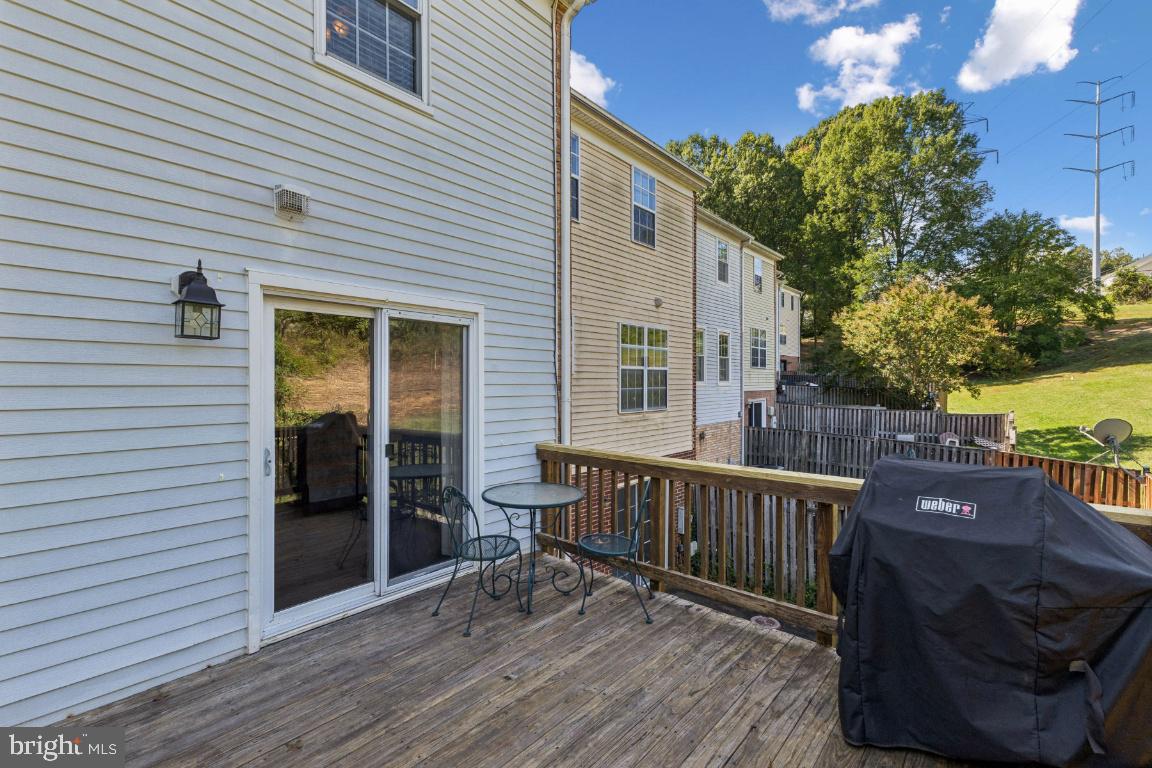 5715 LAWSONS HILL CT, ALEXANDRIA, Virginia 22310, 3 Bedrooms Bedrooms, ,2 BathroomsBathrooms,Residential,For sale,5715 LAWSONS HILL CT,VAFX2268336 MLS # VAFX2268336