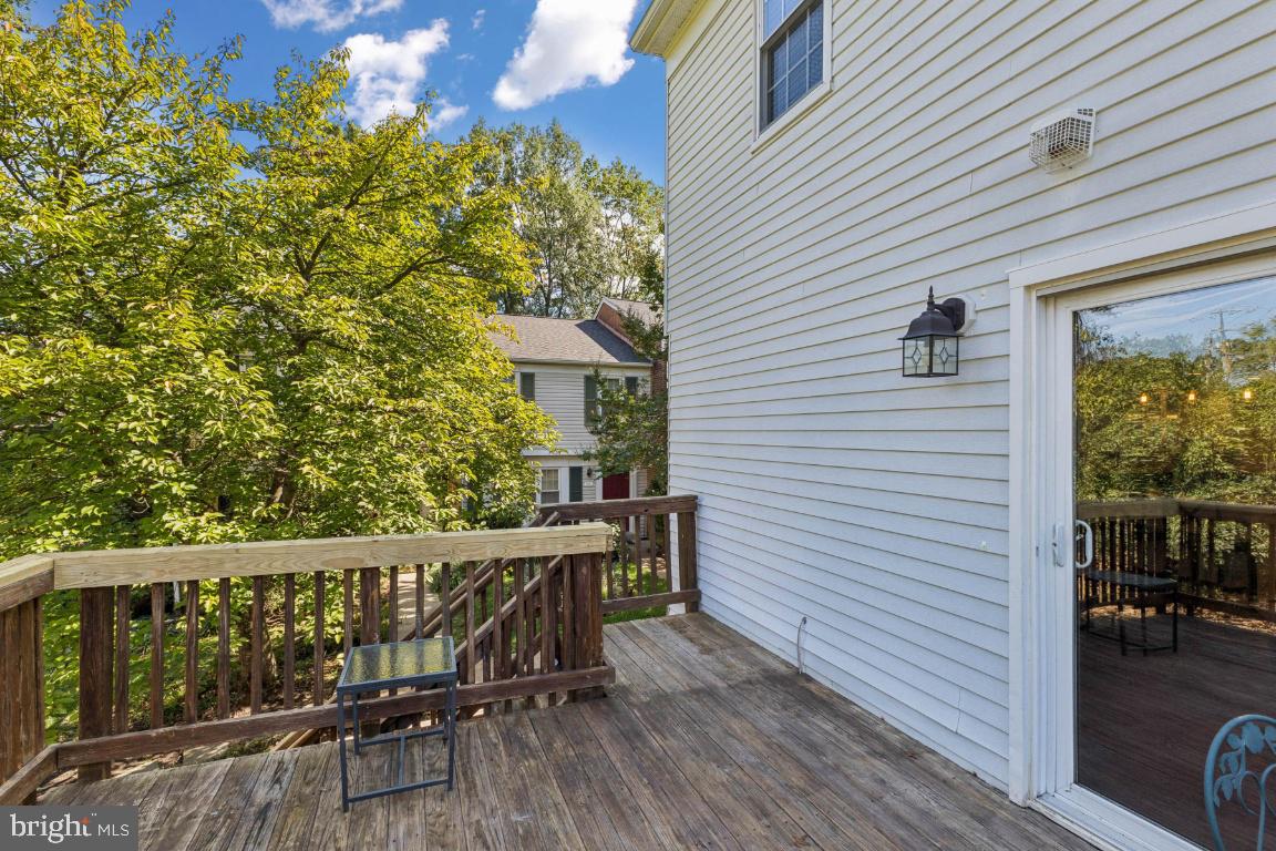 5715 LAWSONS HILL CT, ALEXANDRIA, Virginia 22310, 3 Bedrooms Bedrooms, ,2 BathroomsBathrooms,Residential,For sale,5715 LAWSONS HILL CT,VAFX2268336 MLS # VAFX2268336