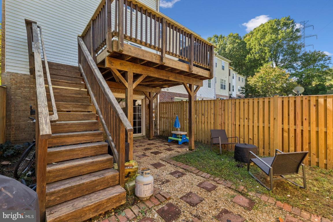 5715 LAWSONS HILL CT, ALEXANDRIA, Virginia 22310, 3 Bedrooms Bedrooms, ,2 BathroomsBathrooms,Residential,For sale,5715 LAWSONS HILL CT,VAFX2268336 MLS # VAFX2268336