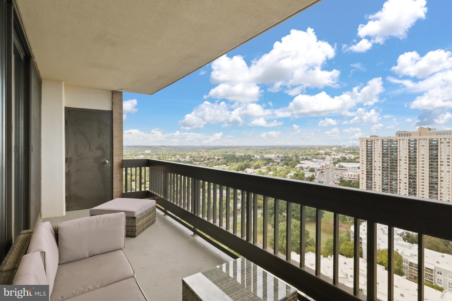 5505 SEMINARY RD #2405N, FALLS CHURCH, Virginia 22041, 3 Bedrooms Bedrooms, ,2 BathroomsBathrooms,Residential,For sale,5505 SEMINARY RD #2405N,VAFX2268064 MLS # VAFX2268064 5505 SEMINARY RD #2405N, FALLS CHURCH, Virginia 22041, 3 Bedrooms Bedrooms, ,2 BathroomsBathrooms,Residential,For sale,5505 SEMINARY RD #2405N,VAFX2268064 MLS # VAFX2268064