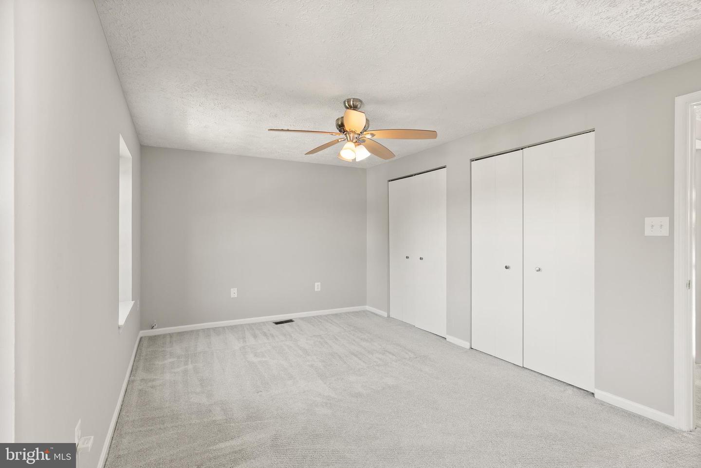 13305 HOLLINGER AVE, FAIRFAX, Virginia 22033, 3 Bedrooms Bedrooms, ,2 BathroomsBathrooms,Residential,For sale,13305 HOLLINGER AVE,VAFX2268066 MLS # VAFX2268066