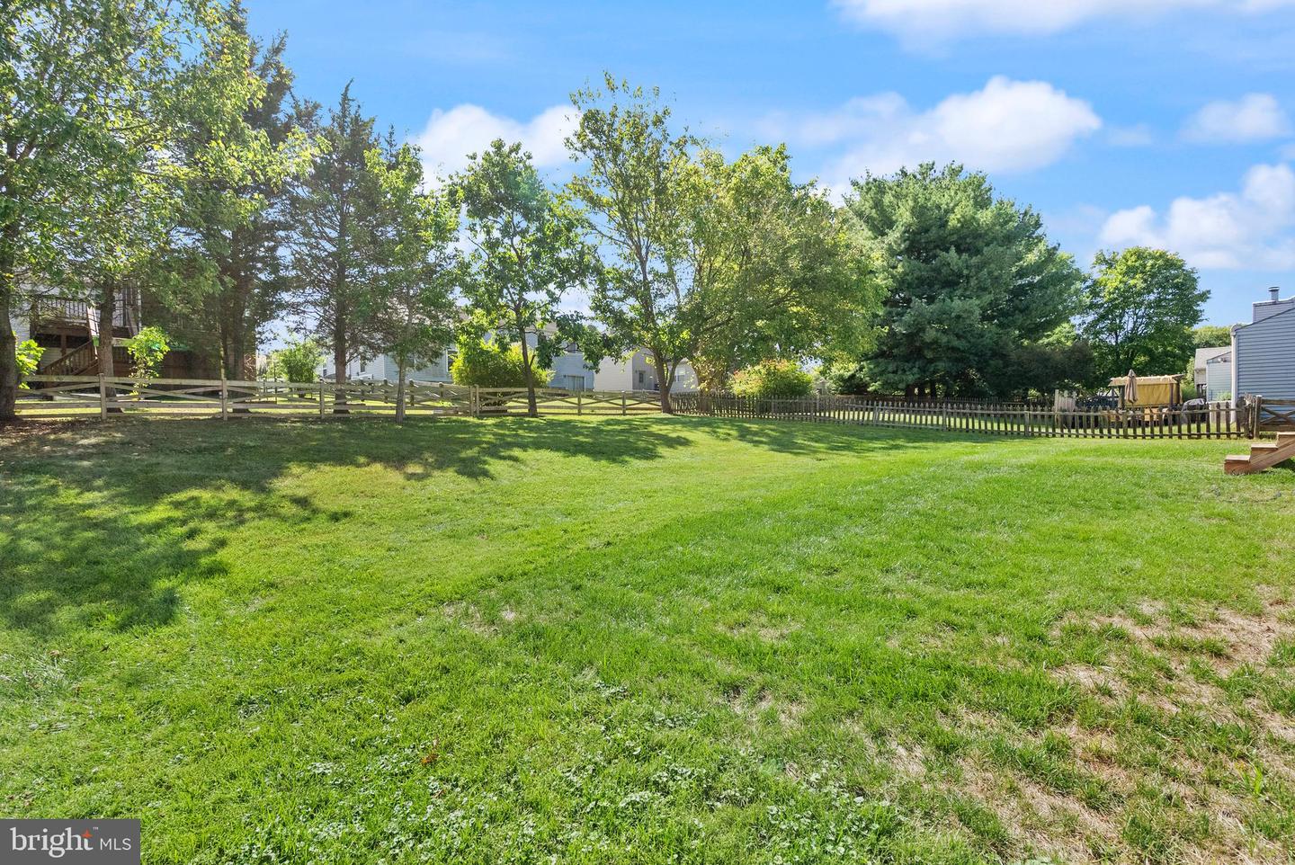13305 HOLLINGER AVE, FAIRFAX, Virginia 22033, 3 Bedrooms Bedrooms, ,2 BathroomsBathrooms,Residential,For sale,13305 HOLLINGER AVE,VAFX2268066 MLS # VAFX2268066