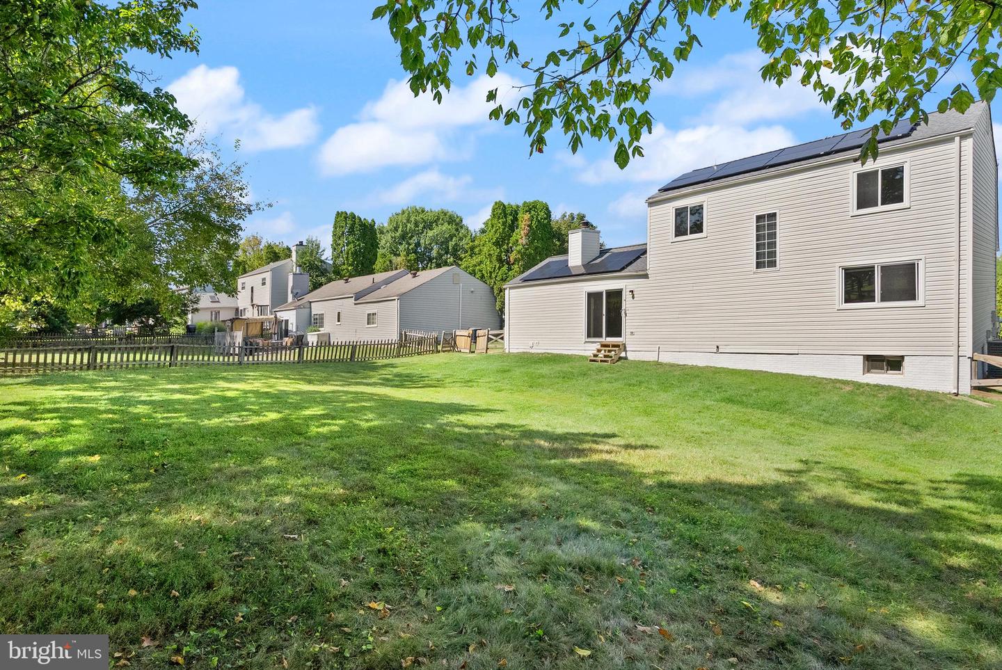 13305 HOLLINGER AVE, FAIRFAX, Virginia 22033, 3 Bedrooms Bedrooms, ,2 BathroomsBathrooms,Residential,For sale,13305 HOLLINGER AVE,VAFX2268066 MLS # VAFX2268066